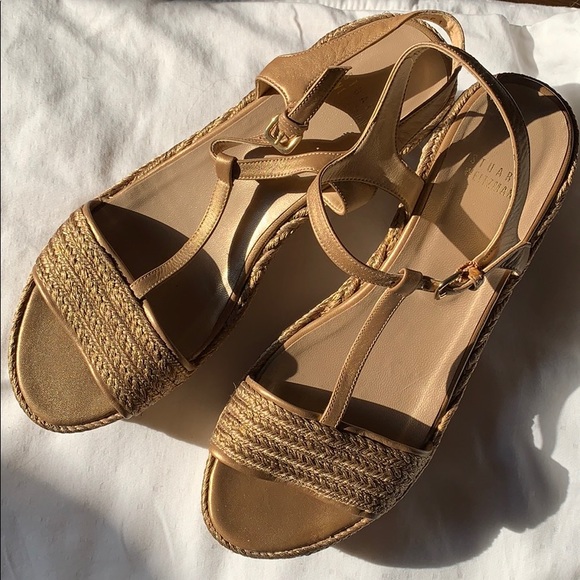 Stuart Weitzman Flat Gold Platform Sandals - Picture 1 of 8
